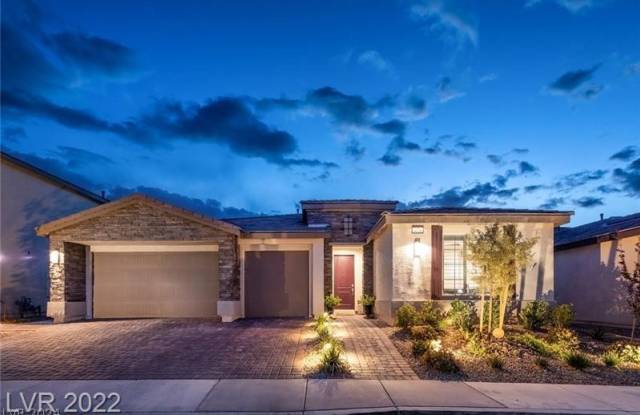 4631 Amazing View Street