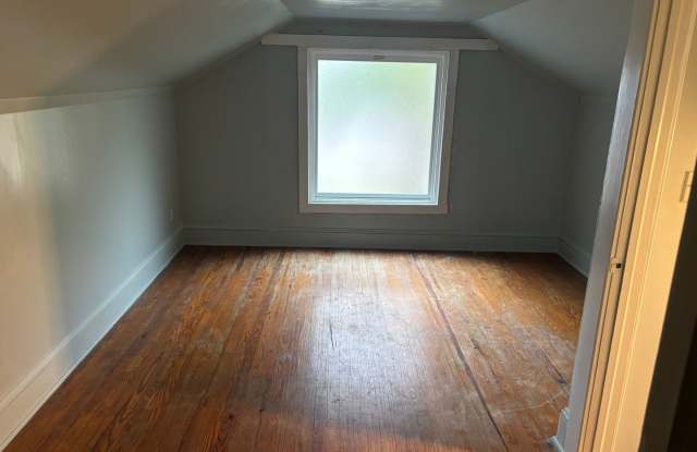 Charming 3BR House in Statesville