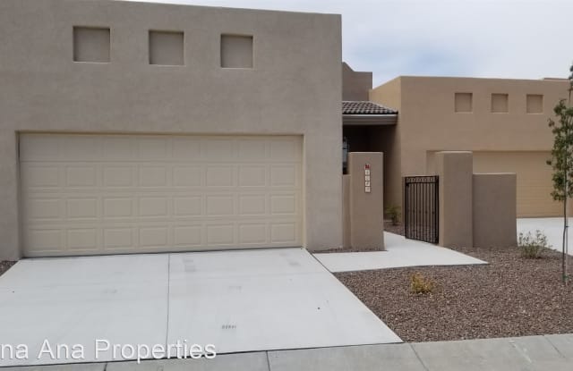 4079 Sommerset - 4079 Sommerset Arc, Las Cruces, NM 88011