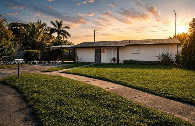 20435 NW 37th Ct