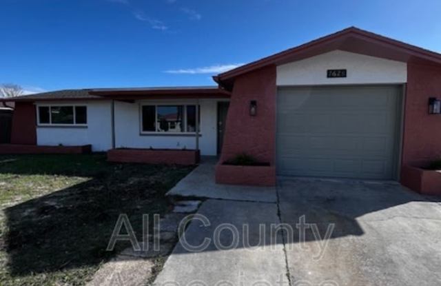 7628 Dale Dr