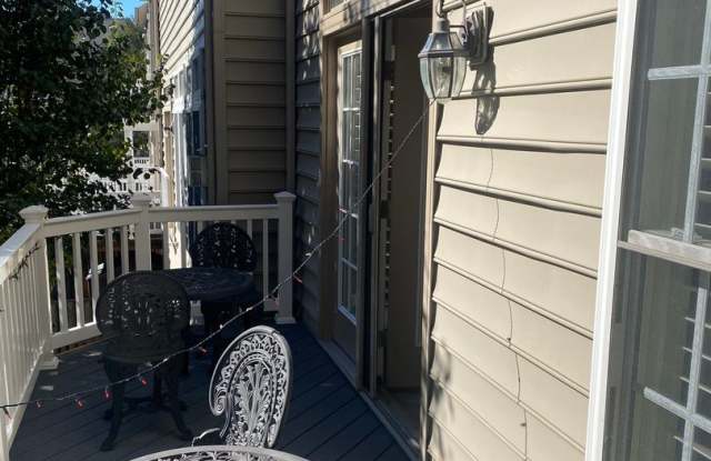 3 Bedroom Townhome in Sterling, with a large complete loft on top floor