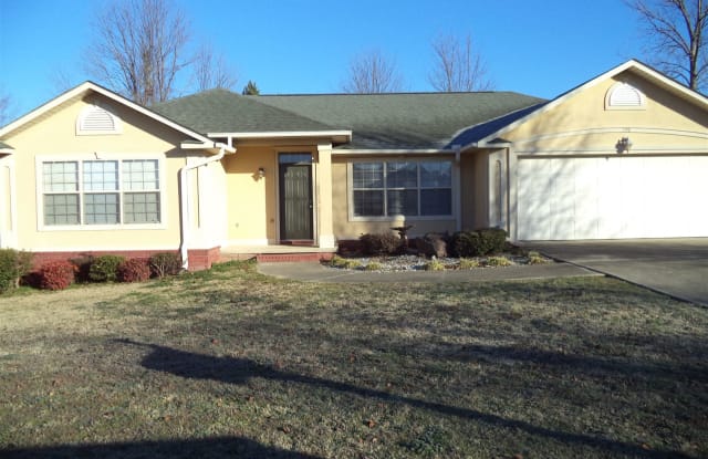 108 Lakade Cir - 108 Lakade Circle, Garland County, AR 71913