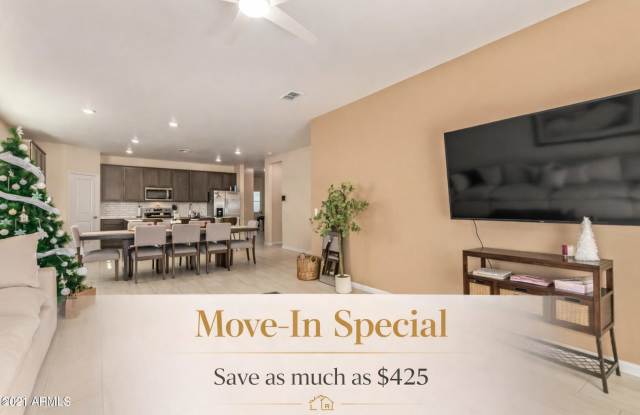 Photo of 25443 W Graham Trl , Buckeye - Lovely 4 bed, 2 bath w/spacious backyard