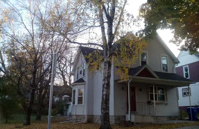 839 East John Street