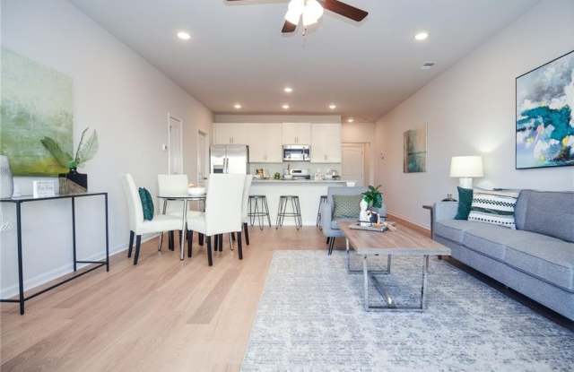 1202 Sugarloaf Run Drive