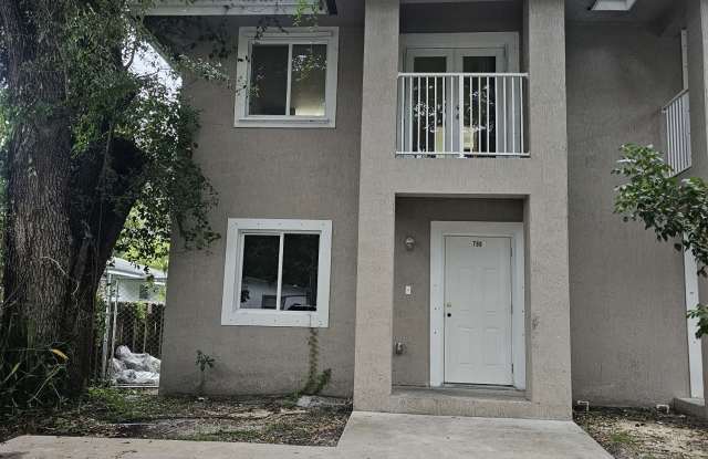 7965 Northwest 12th Court