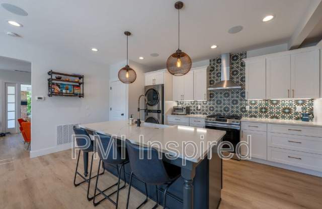 1100 Langford Street