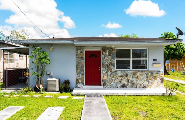 3317 SW 91st Ave - 3317 Southwest 91st Avenue, Westchester, FL 33165