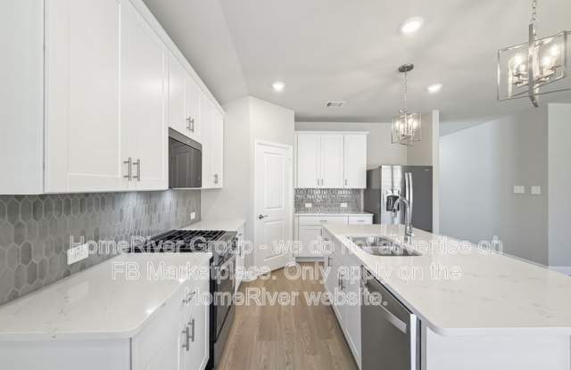 2115 Dunbar Dr