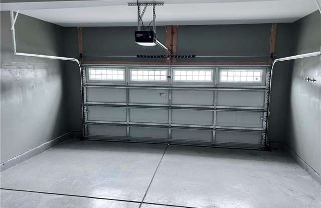 611 CLEMENTS MILL Trace