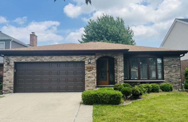 1483 Heather Lane