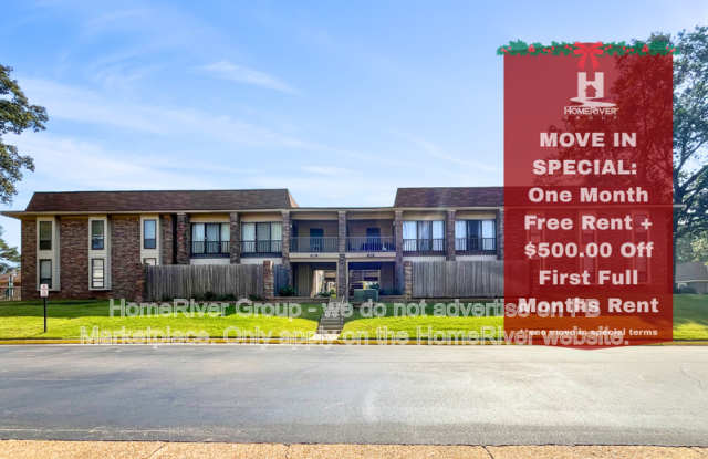 Photo of 1858 POPLAR WOODS CIR W