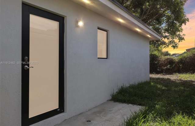 Photo of 17003 SW 107th Pl