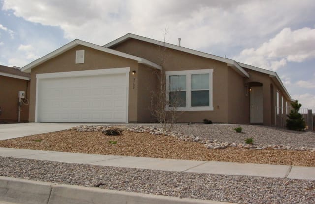 3757 Ranchers Loop NE - 3757 Rancher Loop Northeast, Rio Rancho, NM 87144