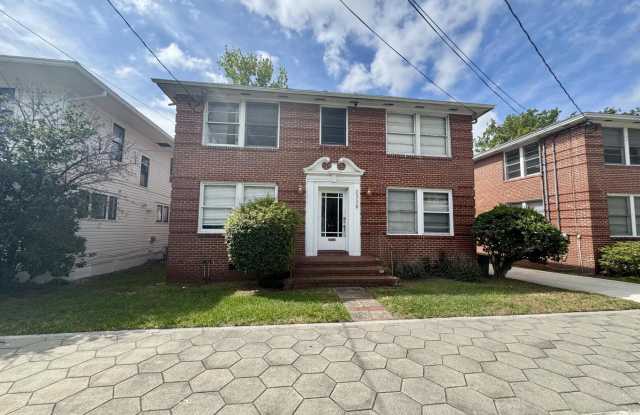 2338 Oak Street - 3