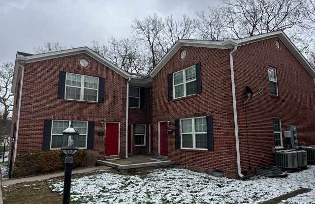 327 High St.Apt B