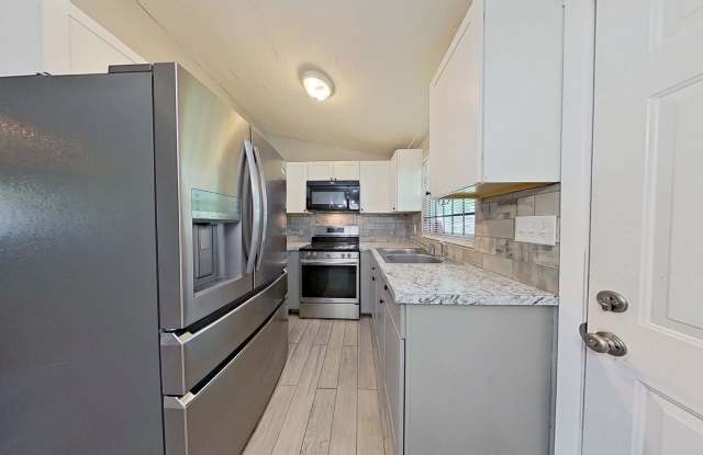 Photo of Charming 3/1