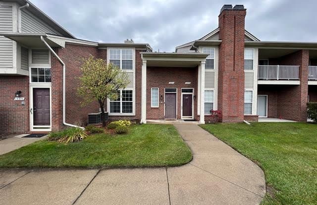 15374 CORNELL Drive - 15374 Cornell Drive, Macomb County, MI 48038