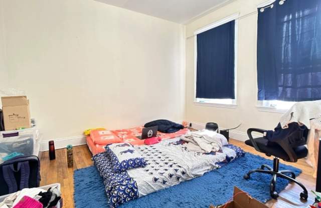 Sunny Studio Available 9/1/26