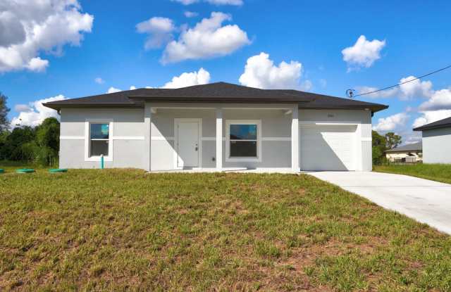 Brand new Custom 1/1/1-SW LEHIGH ACRES