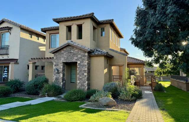 Photo of 785 W VILLAGE Parkway