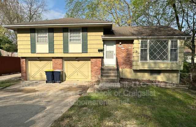 Photo of 10210 Fremont Ave