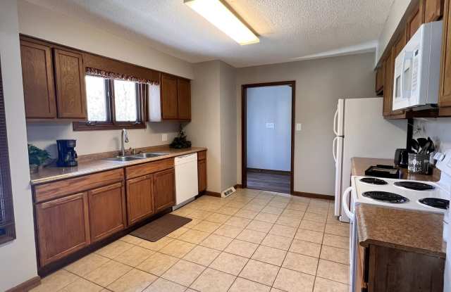 208 Brambleton Court