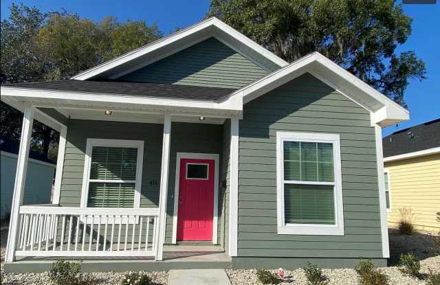 3 BEDROOM 2 BATH HOME