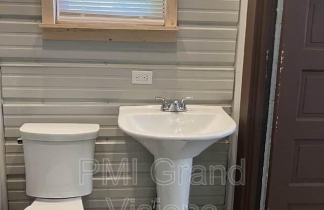 340 West Olive Street