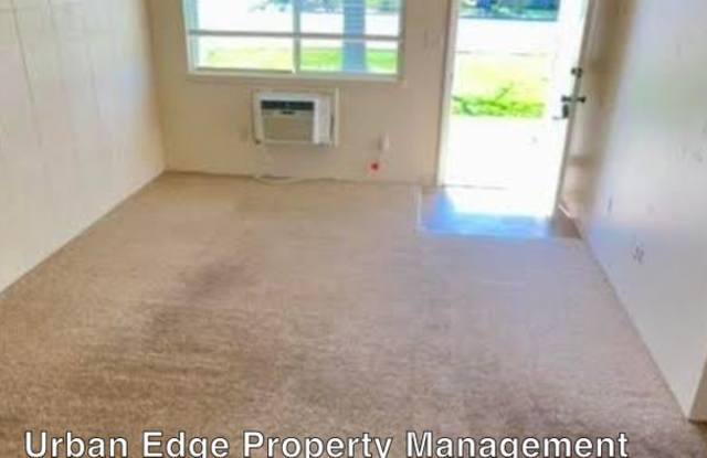 1 bedroom 1 bath apartment (photos similar)