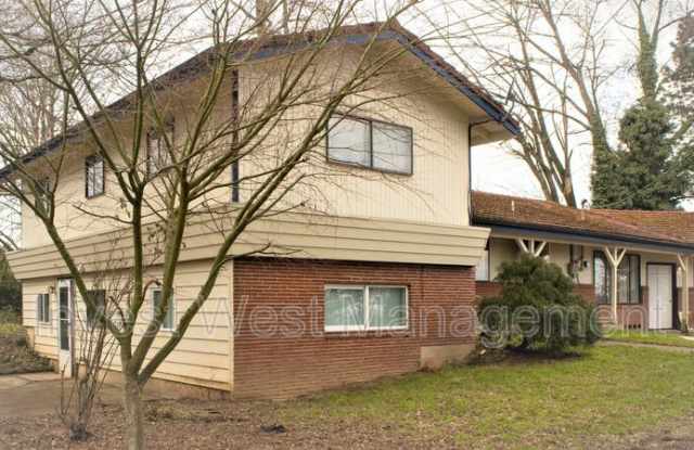 1300 NE 88th Street