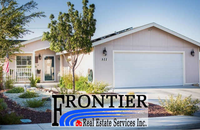 Cozy Solar Powered 3 bed 2 bath Home