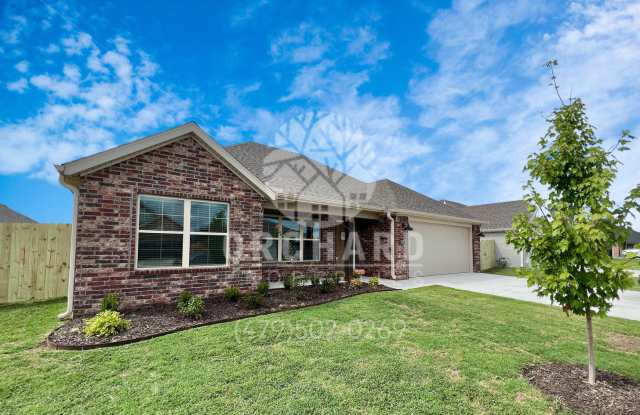 Tontitown- Single-Family Home- Beautiful Mayberry Plan