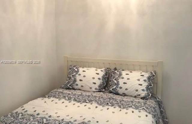 503 74th St