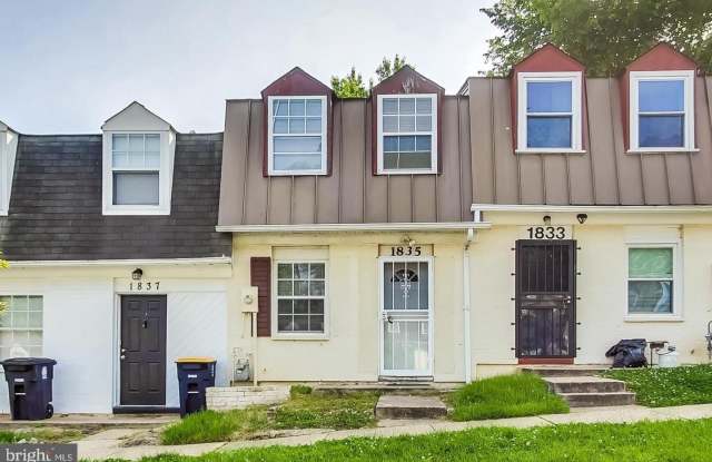 1835 VILLAGE GREEN Drive