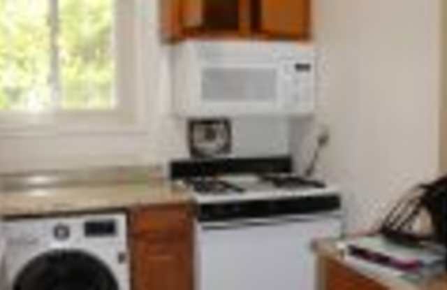 4314 N. Carlin Springs Rd, Unit#13
