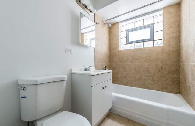 8855 S Cottage Grove Ave