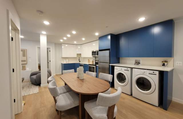 Photo of Alexandria Manor