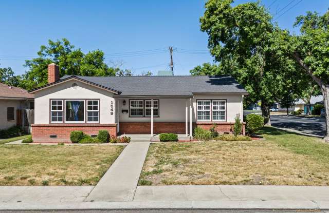Photo of 1549 Bronson Ave Modesto, CA 95350
