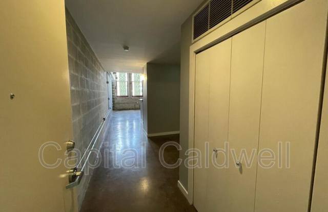 2001 E 2nd Ave Unit 15