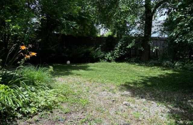 Photo of 309 East Webster Street