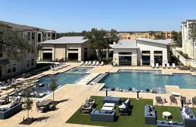 Photo of 145 Larkspur Park Blvd