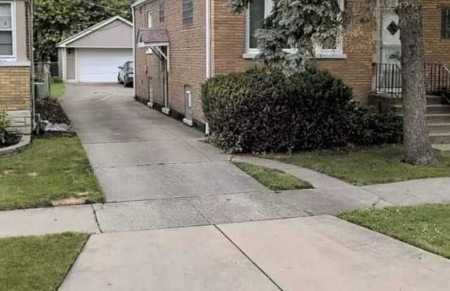 3738 Highland Avenue - 3738 Highland Avenue, Berwyn, IL 60402