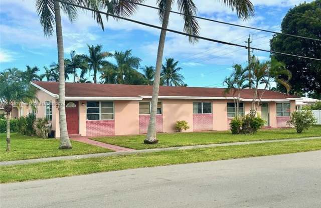 202 SE 3rd Pl - 202 Southeast 3rd Place, Dania Beach, FL 33004