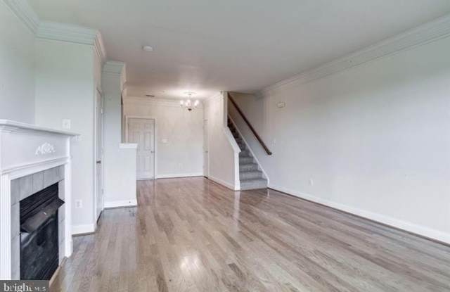 576 ORCHARD RIDGE Drive unit: 100