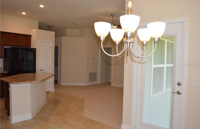 1876 Galloway Terrace