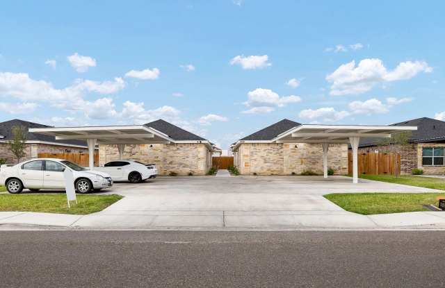 Photo of 2709 E Israel Ave