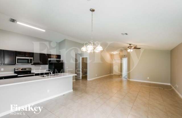 1857 Southwest Agnes Street