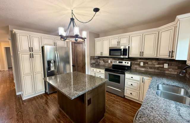 Stunning 4 bedroom/ 2.5 bath home with 2 car Attached Garage in Fort Collins, Colorado